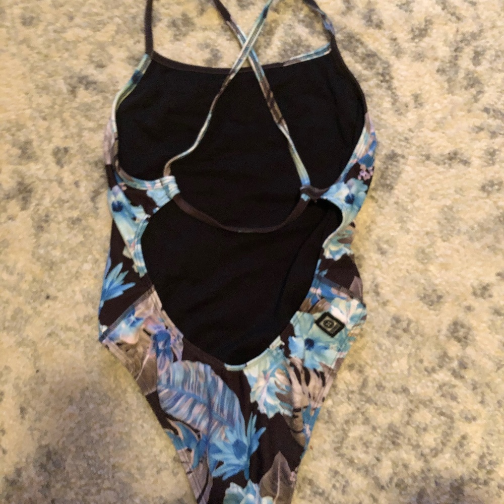 Jolyn Scotty suit